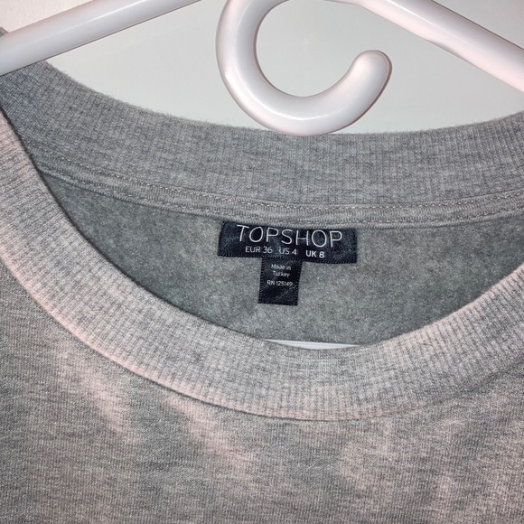 Topsho gray sweater with details on sleeves - Picture 4 of 4
